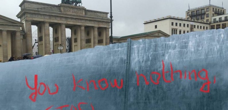 A quoi ressemblerait le mur de Berlin s’il était toujours debout trente ans après ?