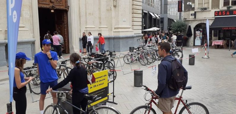 Lyon : Il crée et propose des parcs à vélos mobiles et surveillés dans toute la France
