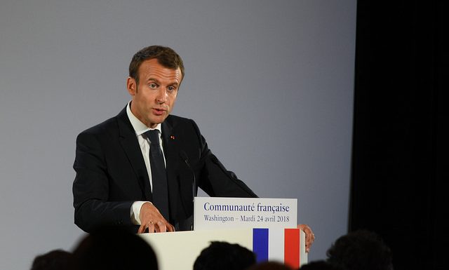 Macron et la laïcité : le règne du « en même temps »