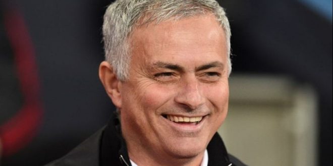 Tottenham : José Mourinho de nouveau entraîneur avec salaire XXL !