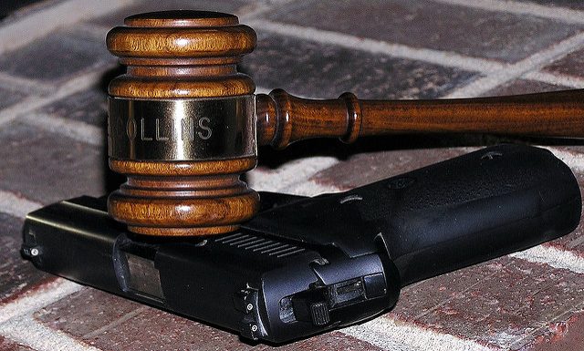 Libéralisme : face à la montée de la violence, deux leçons indispensables