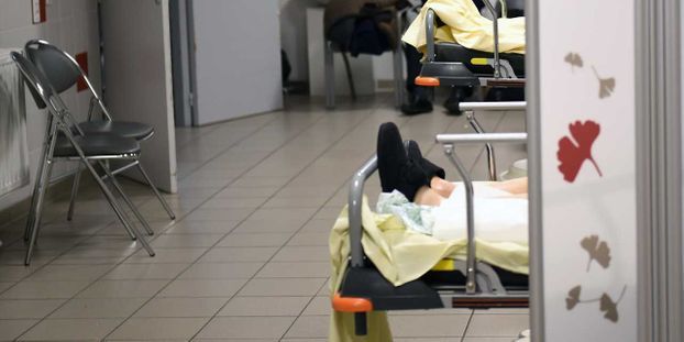 Un migrant en situation irrégulière sur deux n’utilise pas l’Aide médicale d’État