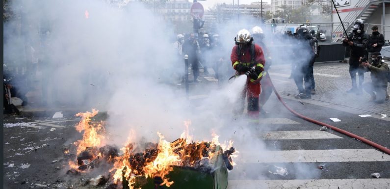 Acte 53 des gilets jaunes : des heurts éclatent place d’Italie, la manifestation annulée