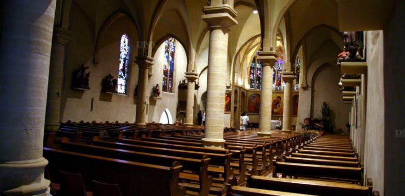 POURQUOI C’EST IMPORTANT Pédocriminalité dans l’Église : les signalements se multiplient ces derniers jours