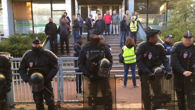 Montreuil : le maire réquisitionne 15.000 mètres-carrés de bureaux vides pour reloger des travailleurs migrants