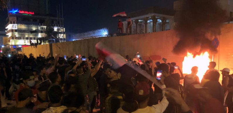 Le sud de l’Irak à feu et à sang, 28 manifestants tués, le consulat iranien de Najaf incendié