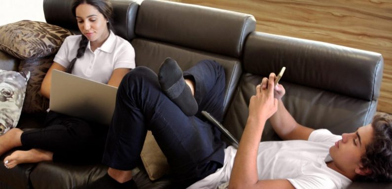 Des ados inactifs partout dans le monde