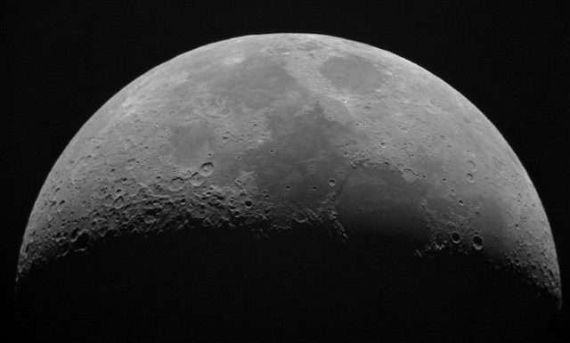 Habiter sur la Lune : à quoi cela servirait ?
