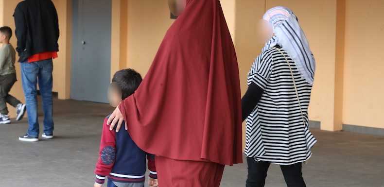 Maintenons les signes religieux hors des sorties scolaires, par Henri Peña-Ruiz