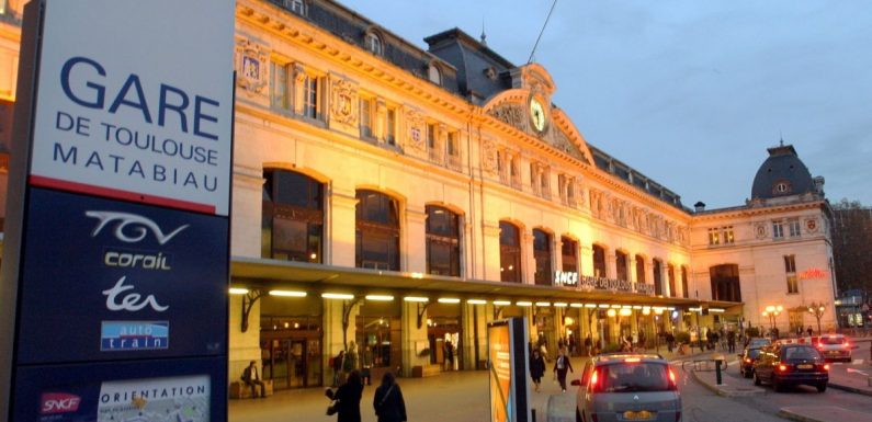 Toulouse : il prend 100 euros d’amende pour avoir donné 70 centimes à une mendiante en gare Matabiau