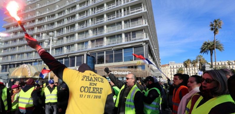 Colère, dégoût, envie de révolution… : l’étude exclusive qui révèle la très sombre humeur des Français par rapport aux autres Européens