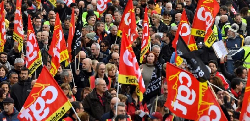 Début des manifestations à travers le pays contre la réforme des retraites
