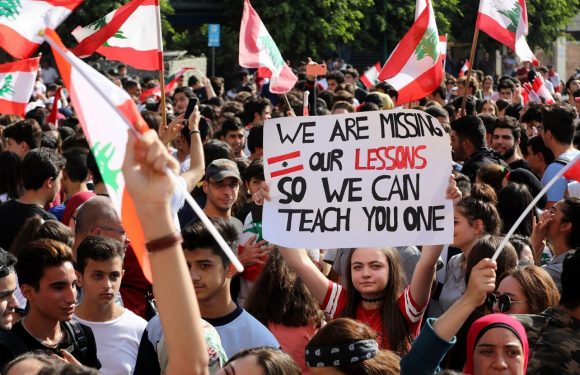 « Nous voulons écrire l’histoire nous-mêmes » : les Libanais se mobilisent pour une refonte des manuels scolaires