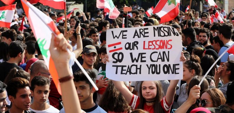 « Nous voulons écrire l’histoire nous-mêmes » : les Libanais se mobilisent pour une refonte des manuels scolaires