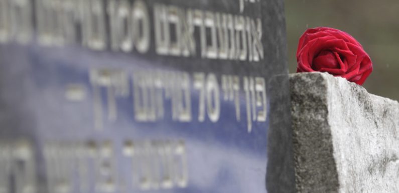 La Lituanie perpétue la censure à la soviétique 30 ans après son indépendance – Par Efraim Zuroff