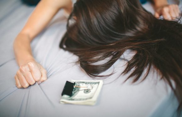 Prostitution dans le 93 : des milliers d’ados de moins de 15 ans violentées