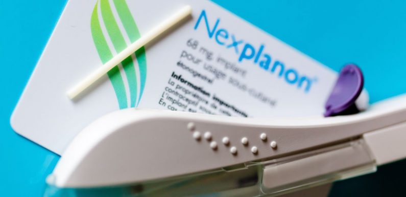 Olivia a dû subir une thoracotomie : « Mon implant contraceptif a migré de mon bras à mon poumon »