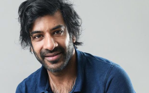 Candidat « France insoumise » à Paris, derrière Vikash le footballeur, qui est Dhorasoo le politique ?