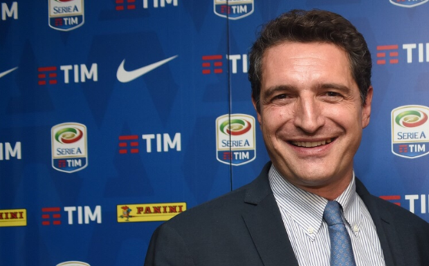 Italie : afin de lutter contre le racisme dans le football, le directeur général de la Serie A propose de couper les micros