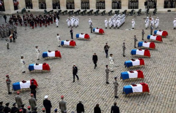 Bernard Lugan : « La France va-t-elle continuer à faire tuer ses soldats pour défendre des pays dans lesquels ils sont insultés? »