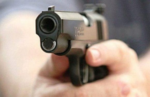 Choisy-le-Roi (94) : un policier qui regagnait son domicile sort son arme face à un individu sur un scooter qui tentait de l’écraser