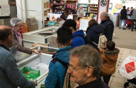 Châtellerault (86) : 50% des bénéficiaires des Restos du coeur sont des étrangers « Ils veulent des produits halal »