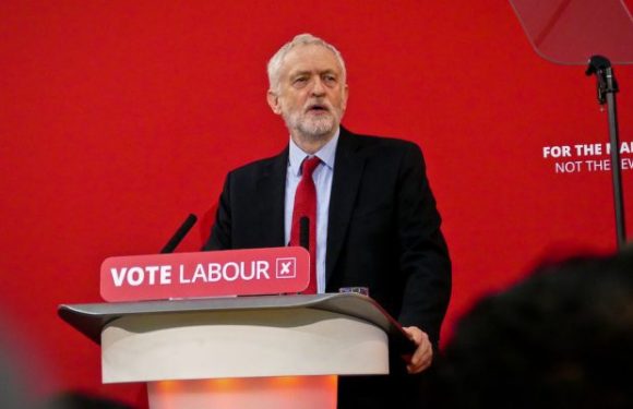 Mélenchon reproche à Corbyn de s’être couché devant » le grand rabbin d’Angleterre et les divers réseaux d’influence du Likoud »