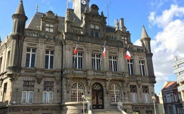 Hénin-Beaumont (62) : LRM renonce à présenter une liste aux municipales dans la ville dirigée par le RN