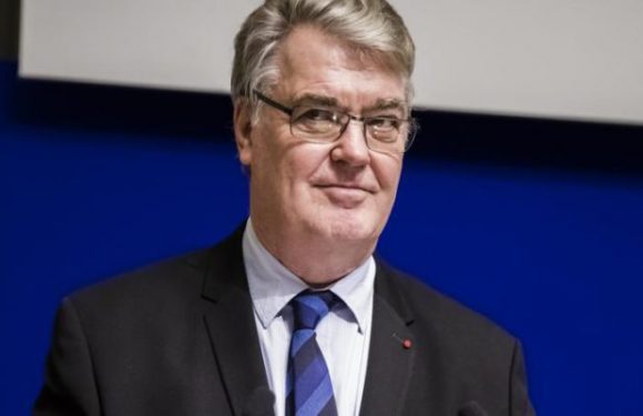 Déclaration d’intérêts incomplète : Le haut-commissaire aux retraites Jean-Paul Delevoye démissionne