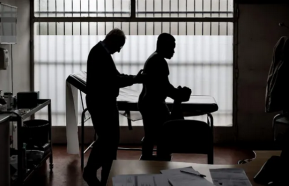 « Les migrants sont-ils mieux accompagnés que les SDF » ?