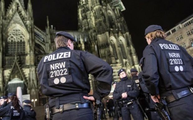 Allemagne : des policières spécialement formées pour traiter les agressions sexuelles sont déployées pour la soirée du Nouvel An