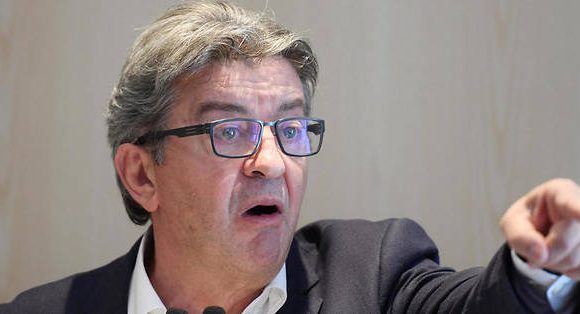 Perquisition à LFI : Jean-Luc Mélenchon condamné à 3 mois avec sursis