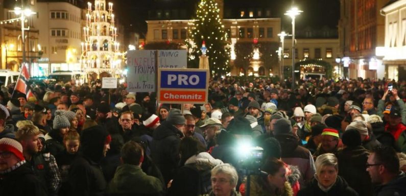 Allemagne : plus de 2.000 personnes manifestent après l’agression au couteau d’un bénévole de la paroisse par un migrant
