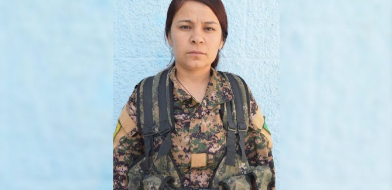 Turquie : Torturée, emprisonée, Çiçek Kobanê est privée de soins