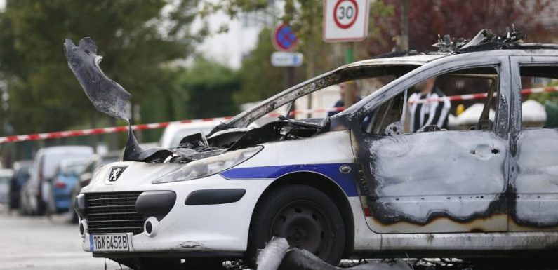 Procès des policiers brûlés à Viry-Châtillon : huit accusés condamnés à 10 à 20 ans de prison pour tentative de meurtre, cinq acquittés