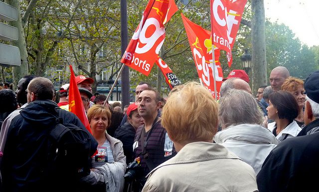 Retraites : les syndicats en France ne défendent qu’une minorité