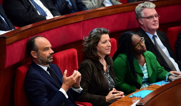 Avant le 5 décembre, le gouvernement se place du côté des usagers