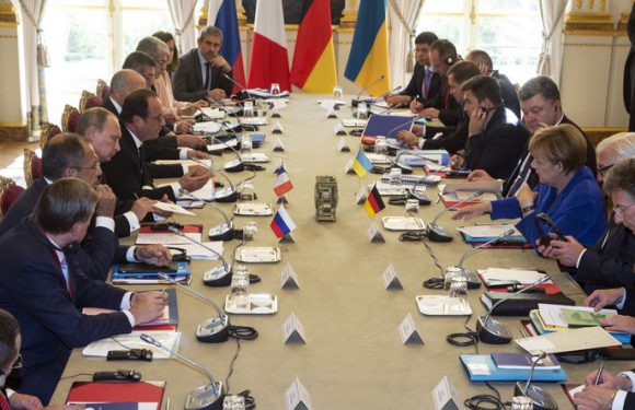 Rencontre au «format Normandie» : quelle stratégie pour mettre fin au conflit en Ukraine ?