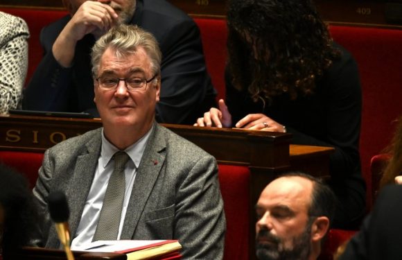 Jean-Paul Delevoye a encore «oublié» un poste, cette fois-ci à la Fondation SNCF