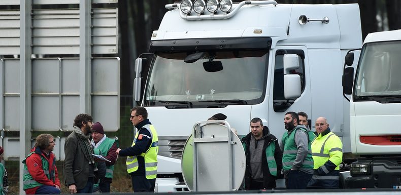 Grèves : les routiers rejoignent la danse pour exiger de meilleurs salaires