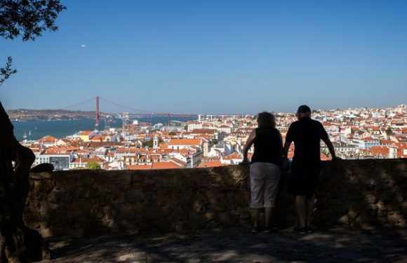 Loin des grèves, ma retraite, je la passe au Portugal