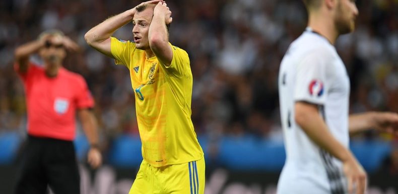 Zelensky apporte son soutien au footballeur ukrainien controversé traité de «nazi» en Espagne