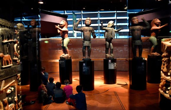 Patrimoine : depuis Cotonou, la France s&rsquo;engage de nouveau à restituer 26 œuvres d’art au Bénin