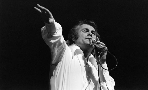 Alain Barrière est mort, le chanteur de « Ma vie » avait 84 ans