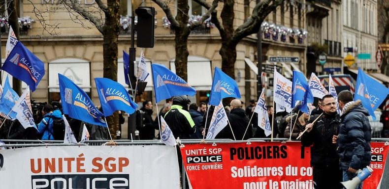 Les militaires «épargnés» par la réforme des retraites ? Colère de plusieurs syndicats policiers