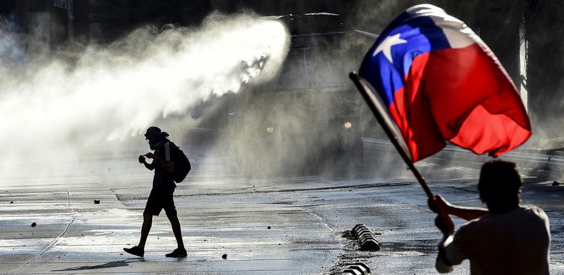 Chili : un organisme indépendant dénonce des «traitements cruels, inhumains» envers les manifestants