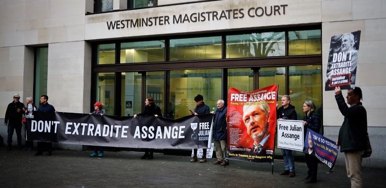 The Guardian corrige un article sur le «complot» visant à transférer Julian Assange en Russie