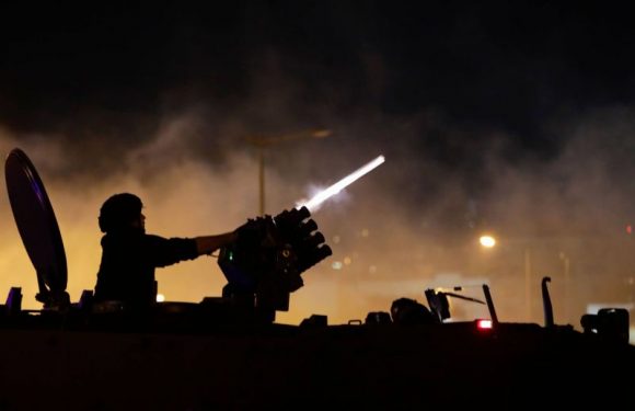« Pourquoi ? » : les manifestants consternés, dans le centre-ville de Beyrouth, par la violence de la répression