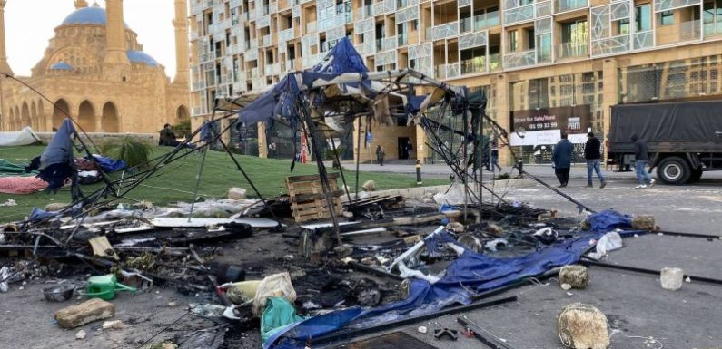 Place des Martyrs, on s’interroge : la révolution pacifique est-elle derrière nous ?