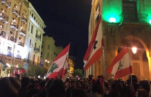 Manifestation devant le Parlement : « Ils n’ont rien compris »